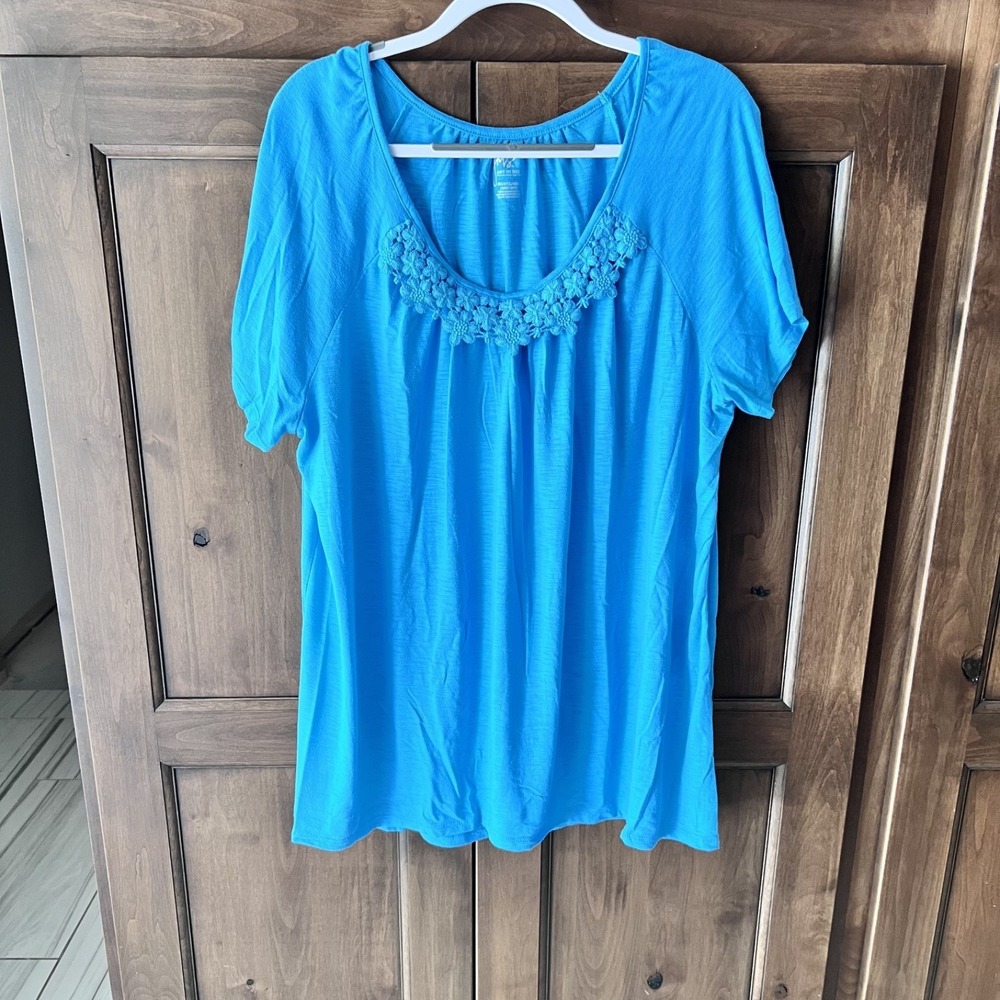 JMS/Just My Size-Womens Blue Embroidered Neckline Blouse Size 4X